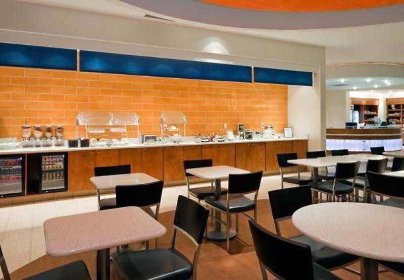 Springhill Suites Indianapolis Downtown Restaurant foto